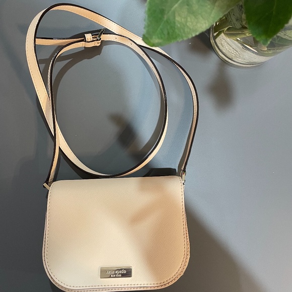 NWT Kate Spade Carsen Crossbody Hang bag in Pink - Picture 5 of 5